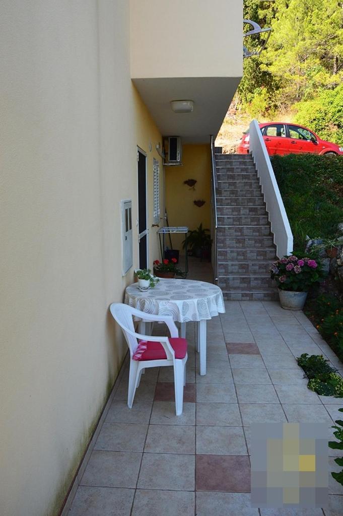 Studio Apartment In Preko With Sea View, Terrace, Air Conditioning, Wi-Fi מראה חיצוני תמונה