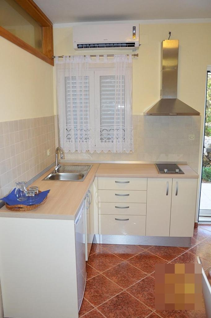 Studio Apartment In Preko With Sea View, Terrace, Air Conditioning, Wi-Fi מראה חיצוני תמונה