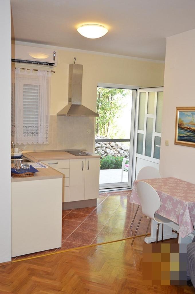 Studio Apartment In Preko With Sea View, Terrace, Air Conditioning, Wi-Fi מראה חיצוני תמונה